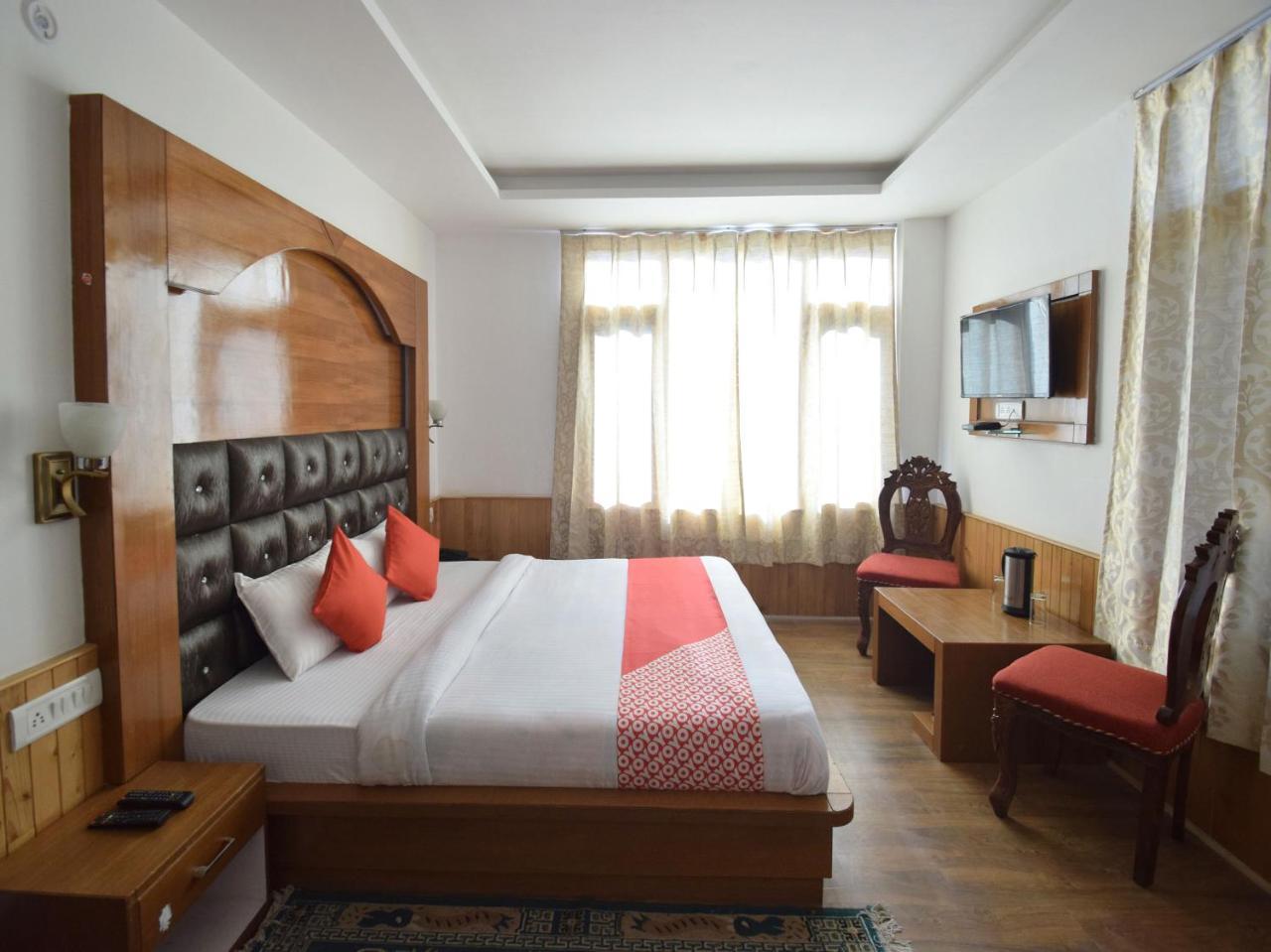 Oyo 10255 Hotel Red Apple Manali  Ngoại thất bức ảnh