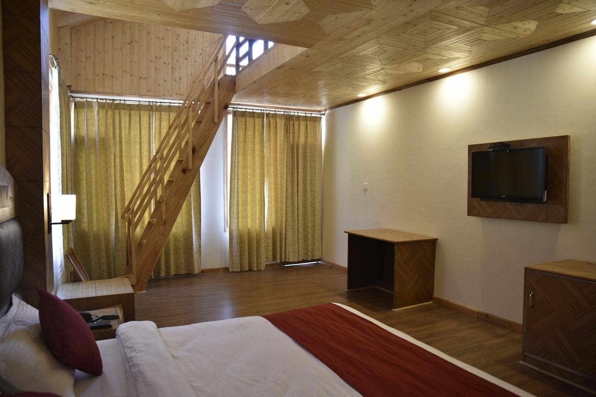 Oyo 10255 Hotel Red Apple Manali  Ngoại thất bức ảnh