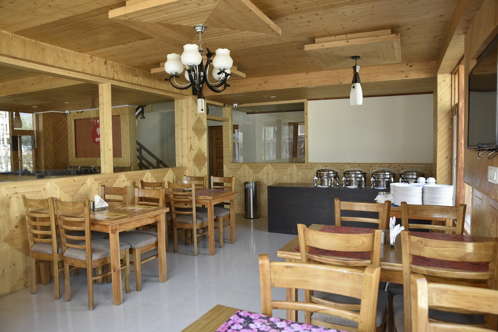 Oyo 10255 Hotel Red Apple Manali  Ngoại thất bức ảnh
